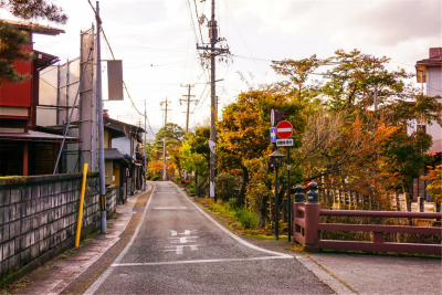 第一批90后，已成为日本房东…….